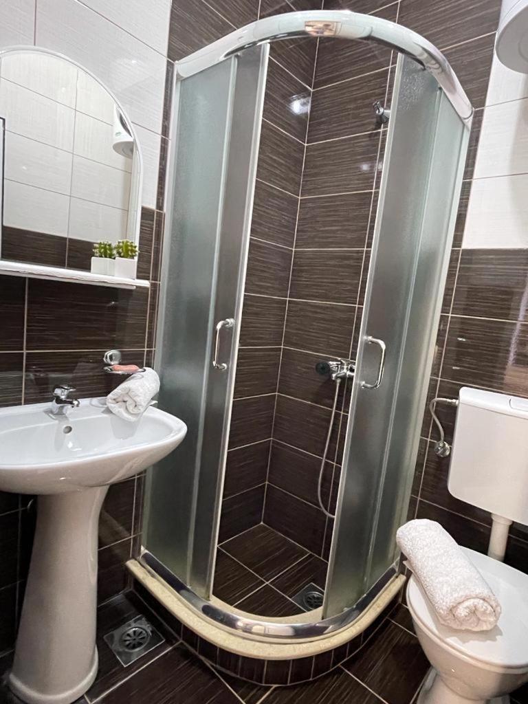 Md Apartments Ülgün Dış mekan fotoğraf