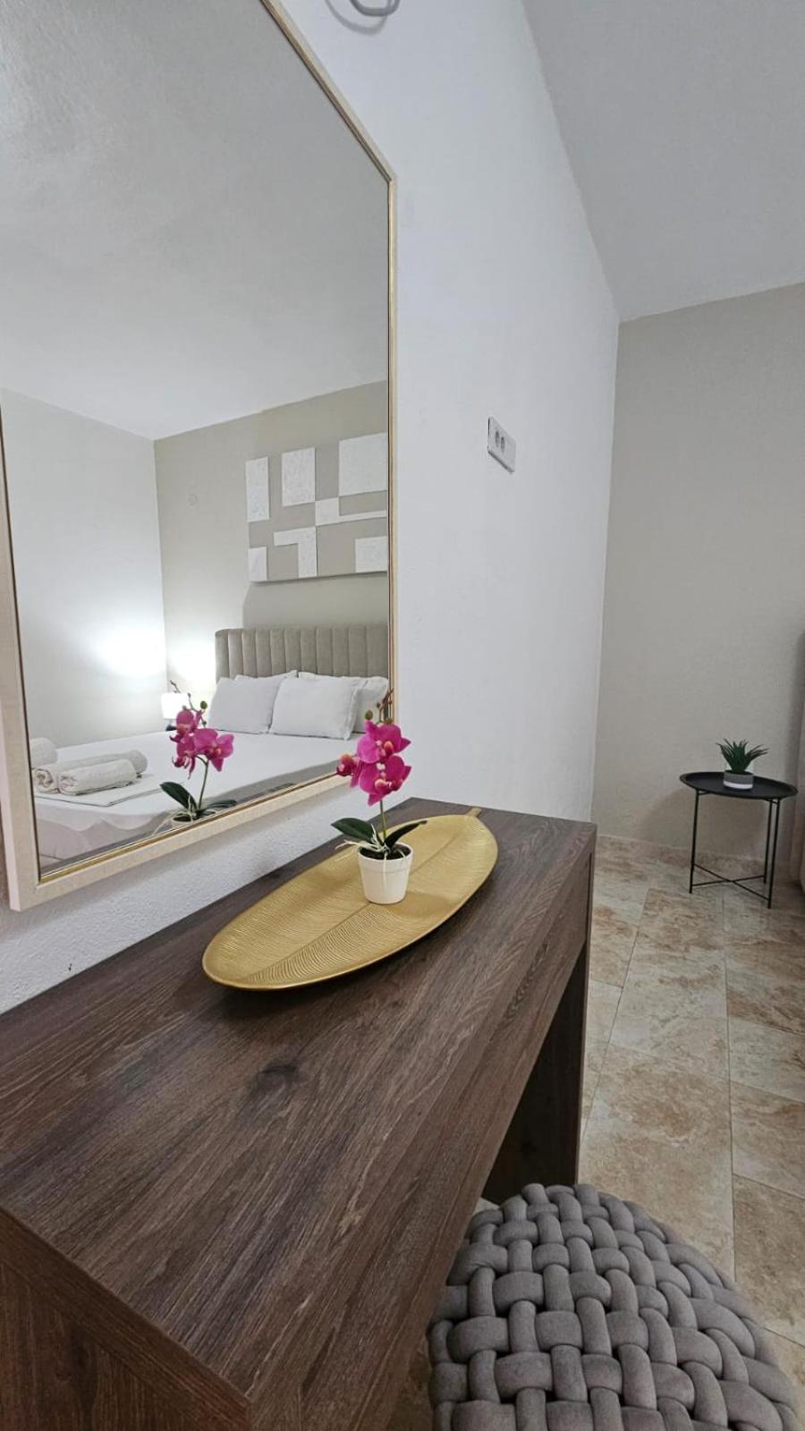 Md Apartments Ülgün Dış mekan fotoğraf